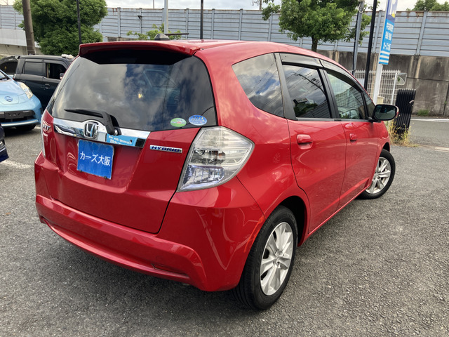 2011 Honda Fit Hybrid – thumbnail 3