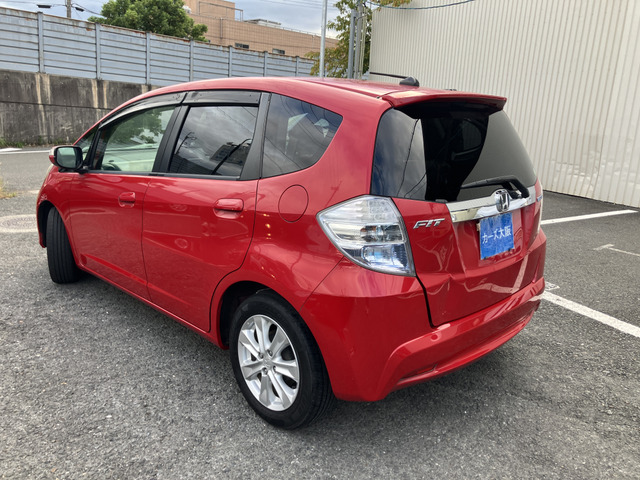 2011 Honda Fit Hybrid – thumbnail 4