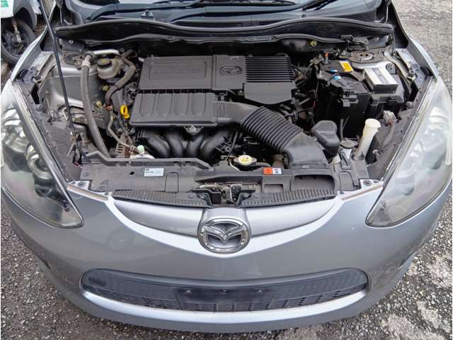 2011 Mazda Demio – thumbnail 3
