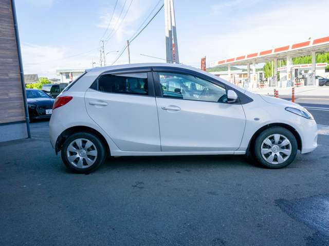 2007 Mazda Demio – thumbnail 4