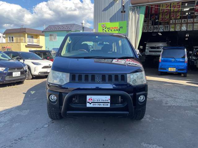 2010 Mitsubishi Delica D:5 – thumbnail 2