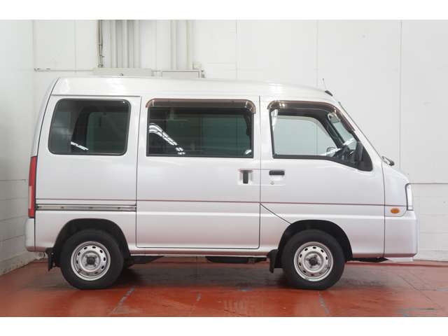 2011 Subaru Sambar – thumbnail 4