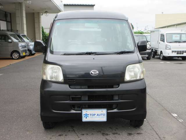2011 Daihatsu Hijet Cargo – thumbnail 3