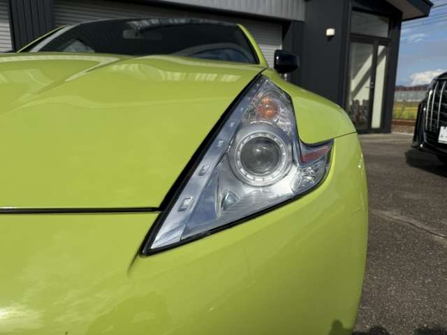 2011 Nissan Fairlady Z – thumbnail 4