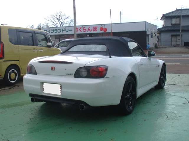 2000 Honda S2000 – thumbnail 3