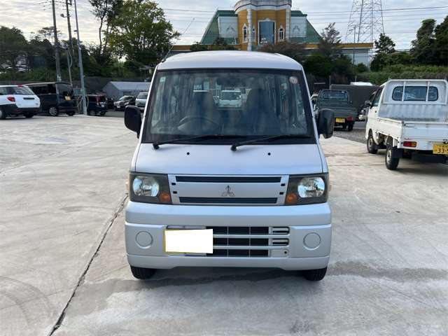 2011 Mitsubishi Minicab Van – thumbnail 4