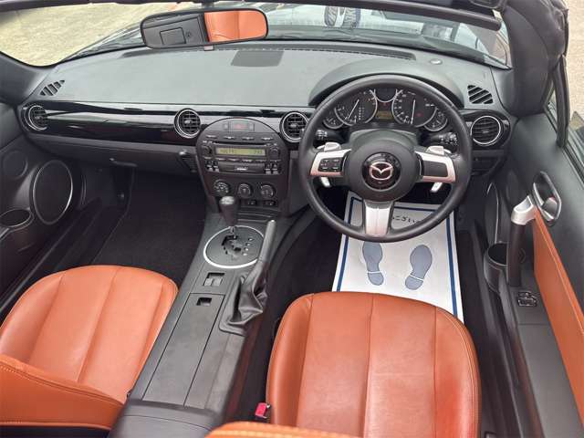 2008 Mazda Roadster – thumbnail 3