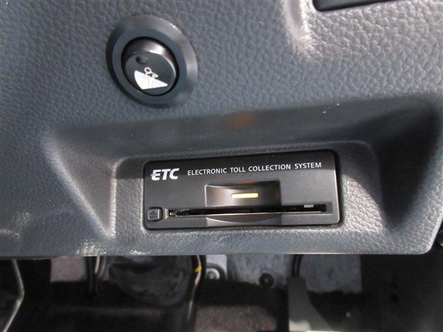 2007 Nissan Skyline – thumbnail 4
