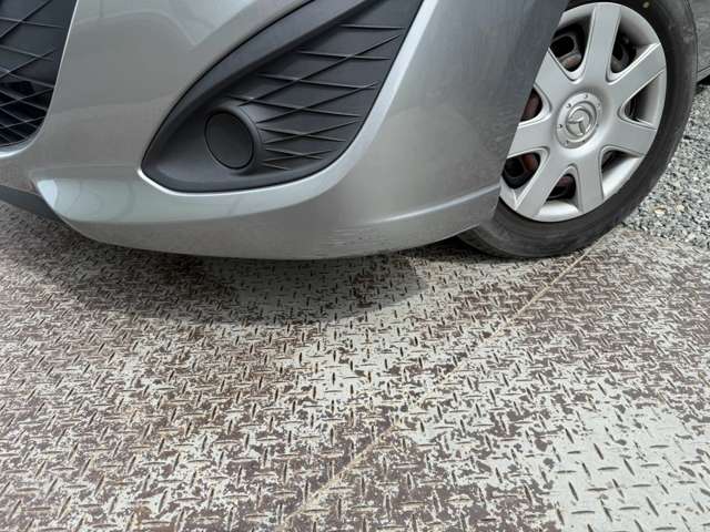 2011 Mazda Premacy – thumbnail 2