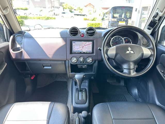 2009 Mitsubishi Pajero Mini – thumbnail 2