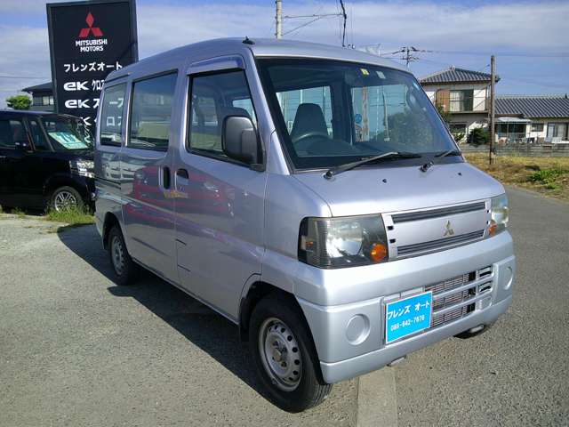 2011 Mitsubishi Minicab Van – thumbnail 3