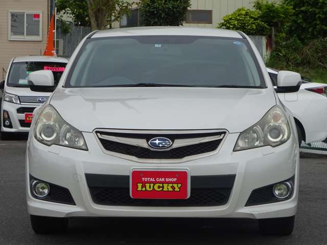 2011 Subaru Legacy B4 – thumbnail 2