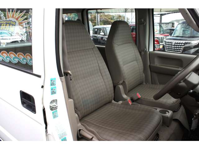 2011 Suzuki Every – thumbnail 3