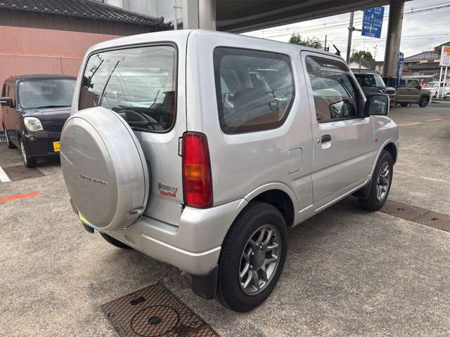 2005 Suzuki Jimny – thumbnail 2
