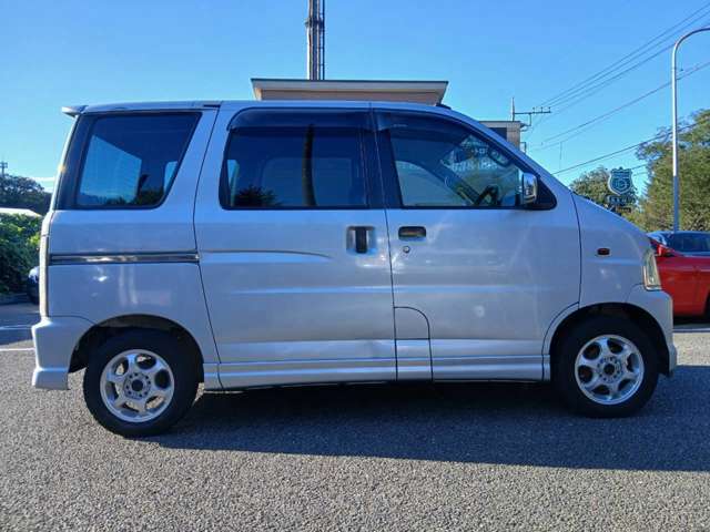 2003 Daihatsu Atrai Wagon – thumbnail 3
