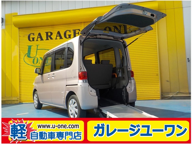 2011 Daihatsu Tanto