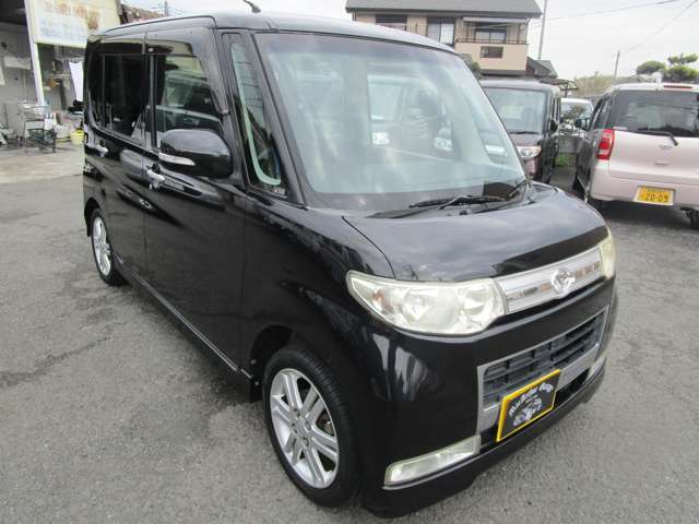2009 Daihatsu Tanto – thumbnail 3