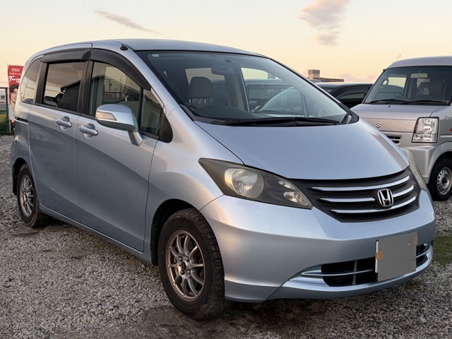 2008 Honda Freed – thumbnail 3