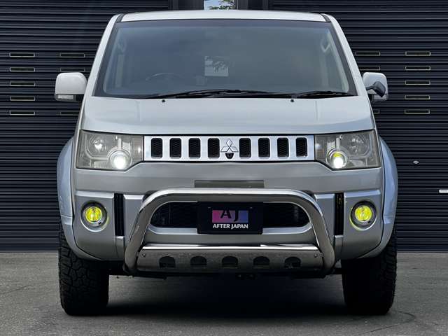 2007 Mitsubishi Delica D:5 – thumbnail 2