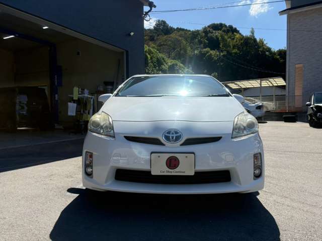 2011 Toyota Prius – thumbnail 3