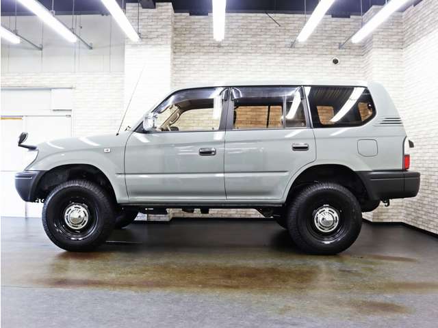 2001 Toyota Land Cruiser Prado – thumbnail 2