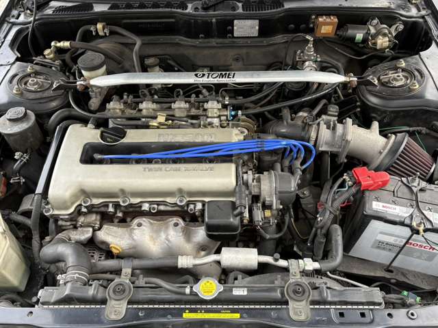 1990 Nissan Bluebird – thumbnail 3