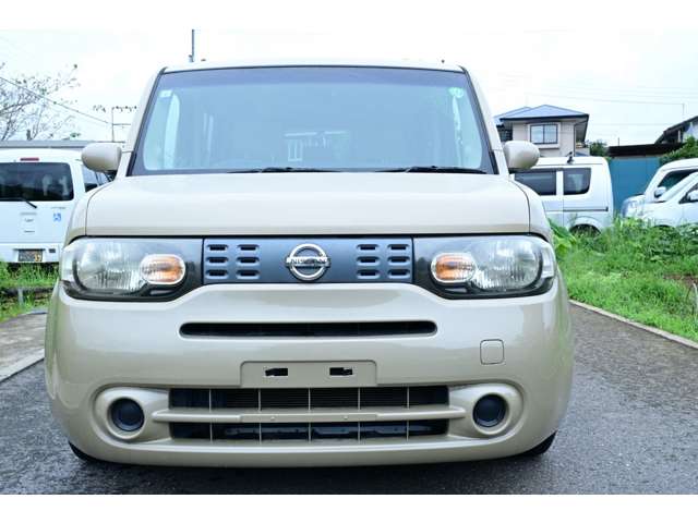 2009 Nissan Cube – thumbnail 2