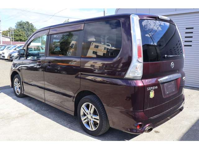 2008 Nissan Serena – thumbnail 4