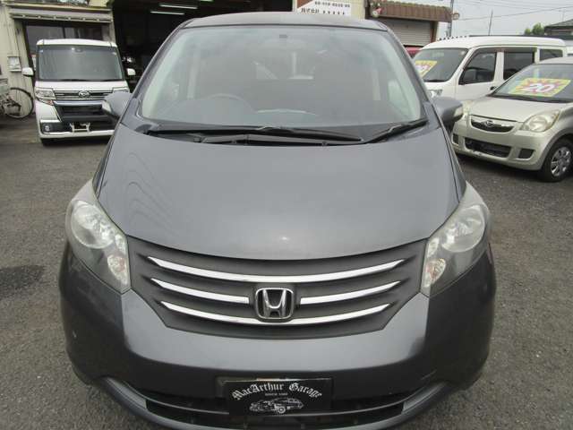 2011 Honda Freed – thumbnail 2