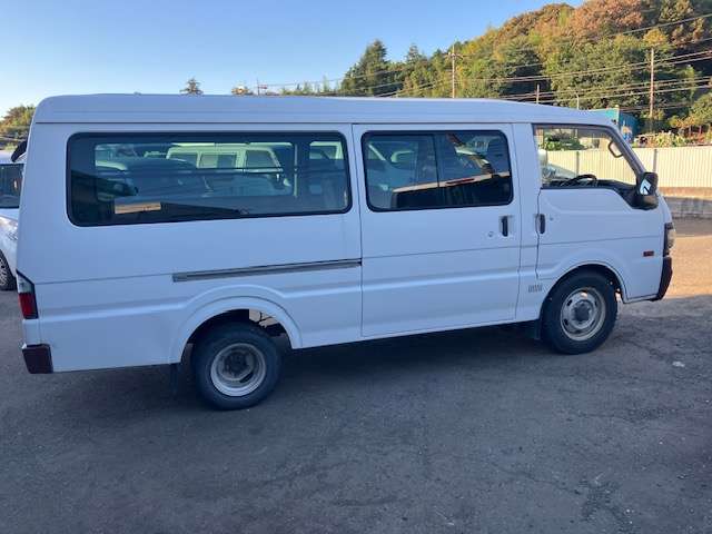 2010 Mazda Bongo Brawny Van – thumbnail 4