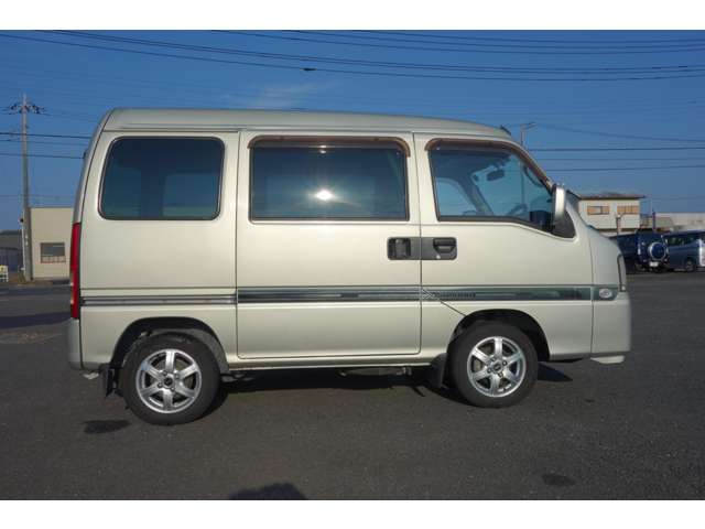 2011 Subaru Sambar – thumbnail 4