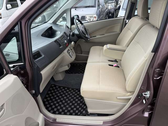 2011 Daihatsu Move – thumbnail 3