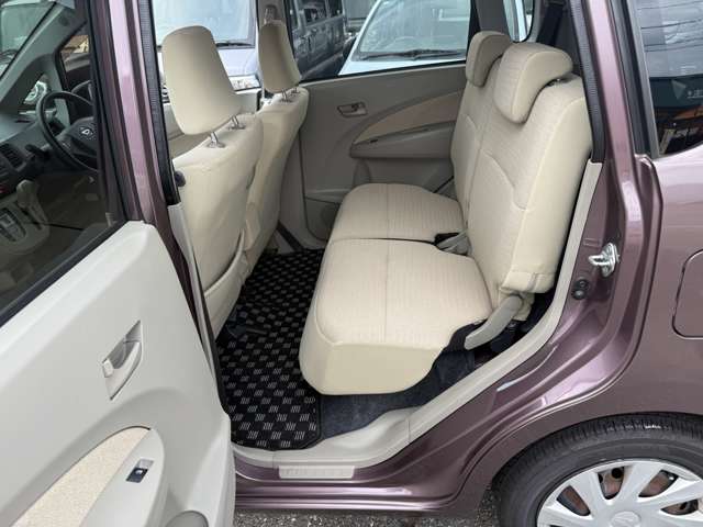 2011 Daihatsu Move – thumbnail 4