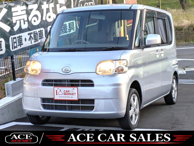 2011 Daihatsu Tanto
