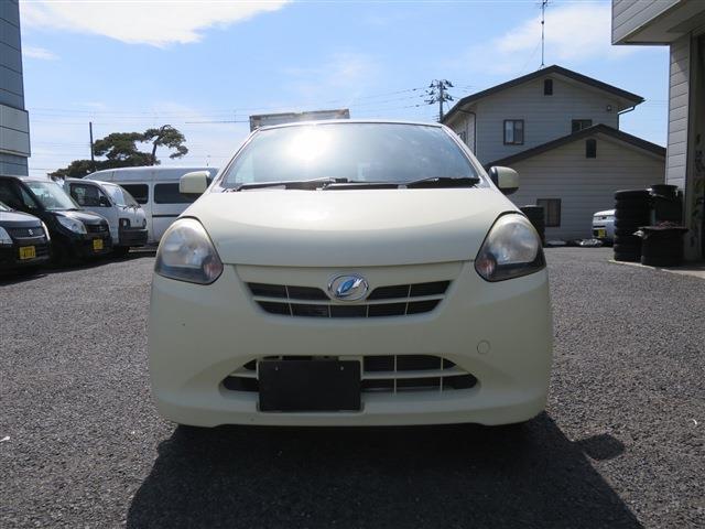 2011 Daihatsu Mira e:S – thumbnail 2
