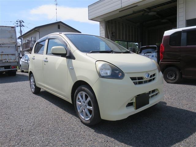 2011 Daihatsu Mira e:S – thumbnail 3