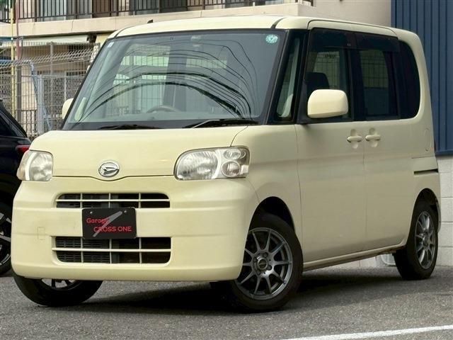 2011 Daihatsu Tanto