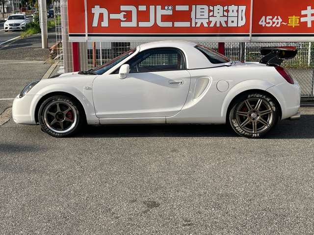 2005 Toyota MR-S – thumbnail 4