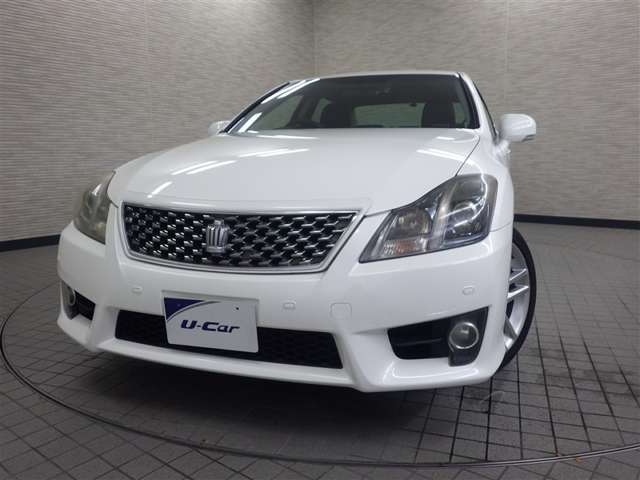 2010 Toyota Crown Athlete – thumbnail 4