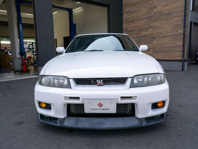 1996 Nissan Skyline GT-R – thumbnail 3