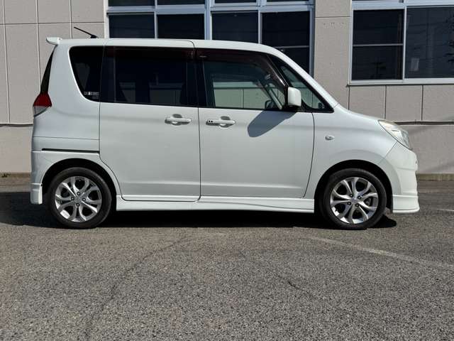 2011 Suzuki Solio – thumbnail 4
