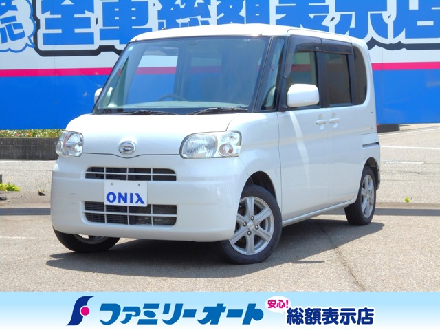 2011 Daihatsu Tanto