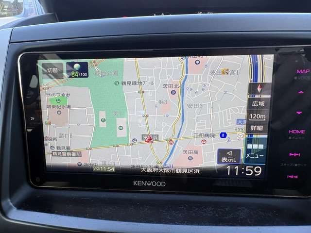 2010 Toyota Voxy – thumbnail 2