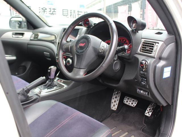 2009 Subaru Impreza Hatchback STI – thumbnail 3