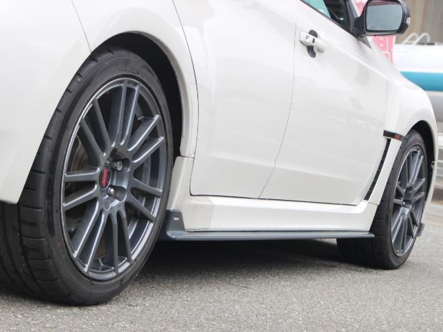 2009 Subaru Impreza Hatchback STI – thumbnail 4