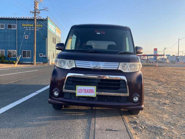 2011 Daihatsu Tanto – thumbnail 2