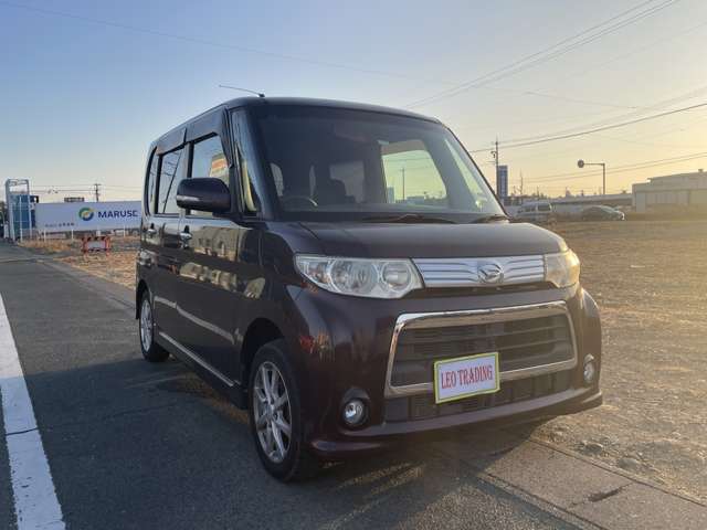 2011 Daihatsu Tanto – thumbnail 3