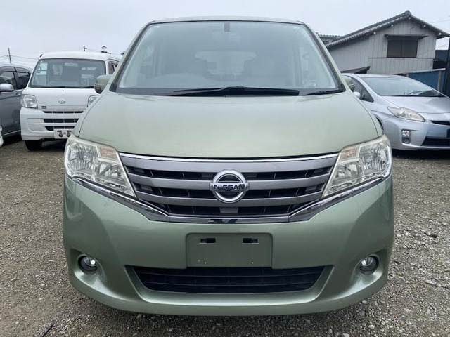 2011 Nissan Serena – thumbnail 3