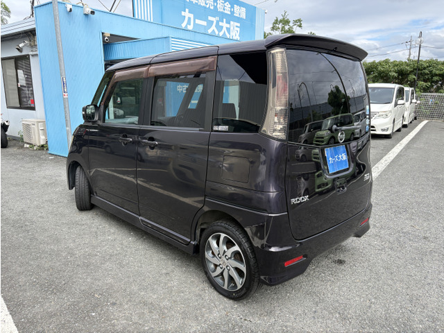 2011 Nissan Roox – thumbnail 3