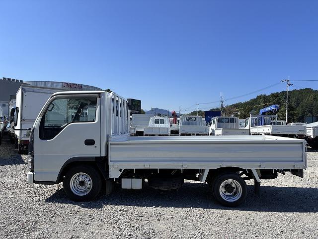 2005 Isuzu Elf – thumbnail 4